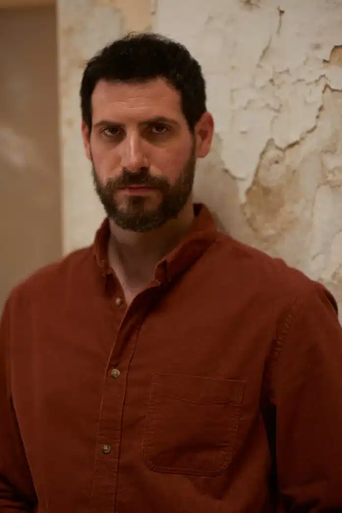 aggelos-sotiropoulos-2-696x1043 - DIAVASETO.GR