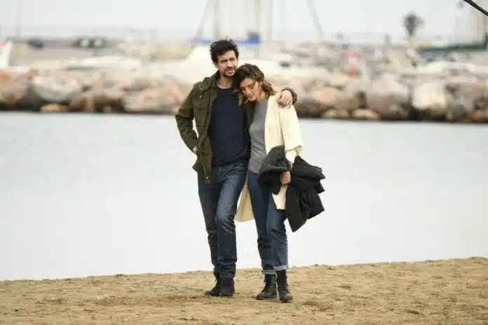 2-bachelor-athina-alexis-1-696x417 - DIAVASETO.GR
