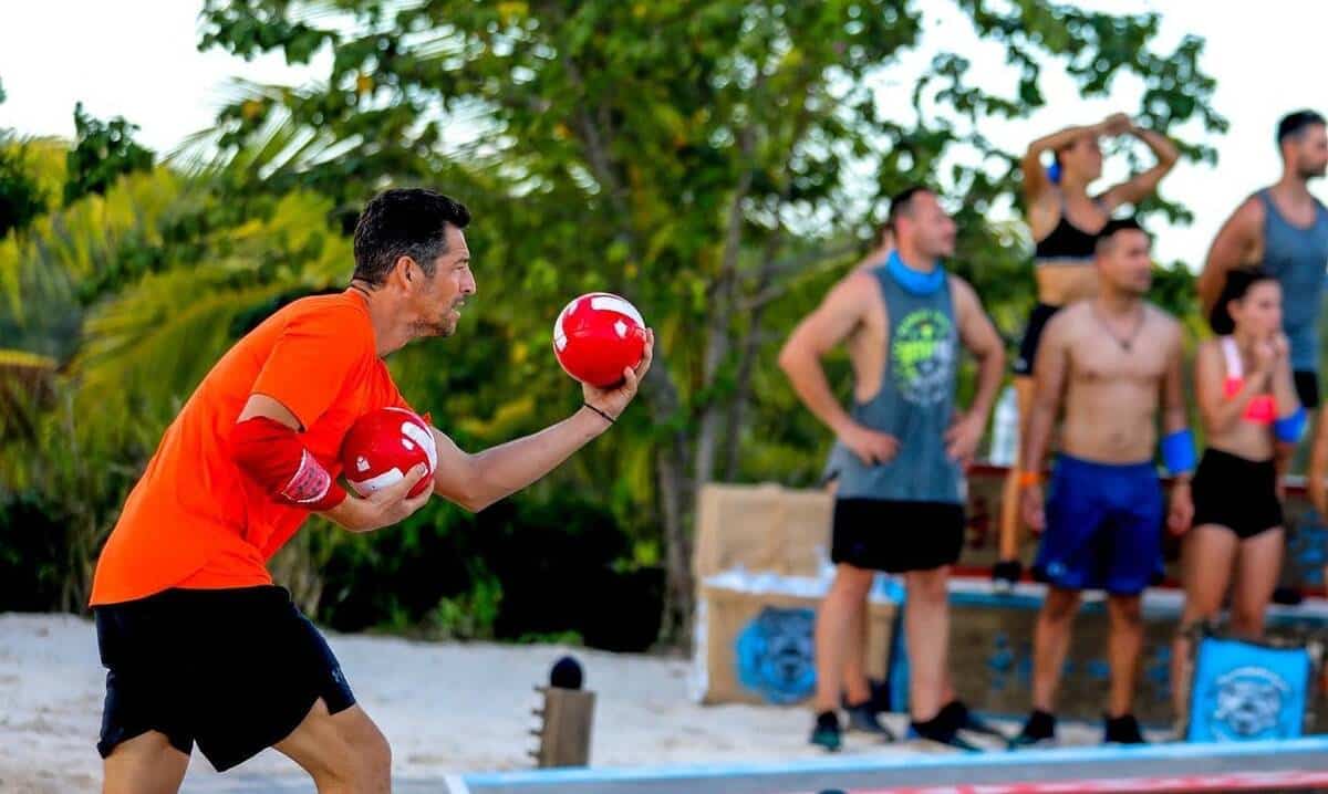 _liamireland_241315692_2840394122750982_8729558487154902794_n - DIAVASETO.GR