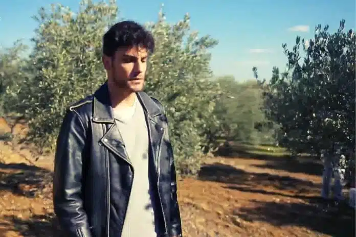 gi-tis-elias-leonidas-696x464 - DIAVASETO.GR