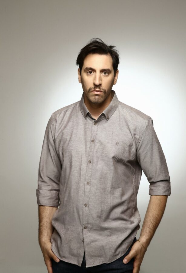 Characters_Size_ΜΑΥΡΟ-ΡΟΔΟ_0021_ΓΙΑΝΝΑ-ΔΗΜΑΚΟΥΛΗ-ΜΑΡΙΑ-ΝΕΦΕΛΗ-ΔΟΥΚΑ - DIAVASETO.GR