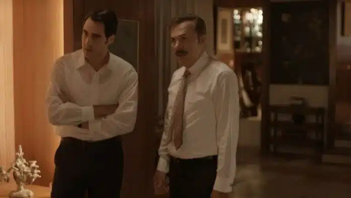 asterhs-argurw - DIAVASETO.GR