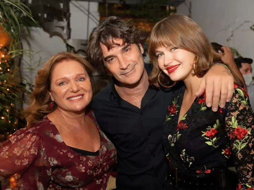 d4fdc2a9-papakaliatis_kavogianni_maestro - DIAVASETO.GR