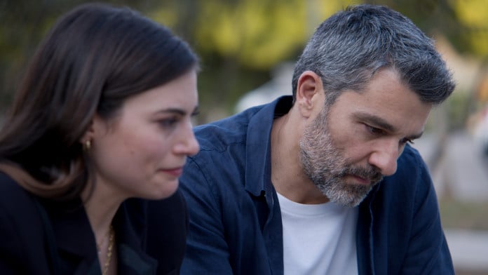 ΠΑΓΙΔΕΥΜΕΝΟΙ-ΑΝΝΑ-ΑΝΔΡΕΑΣ - DIAVASETO.GR