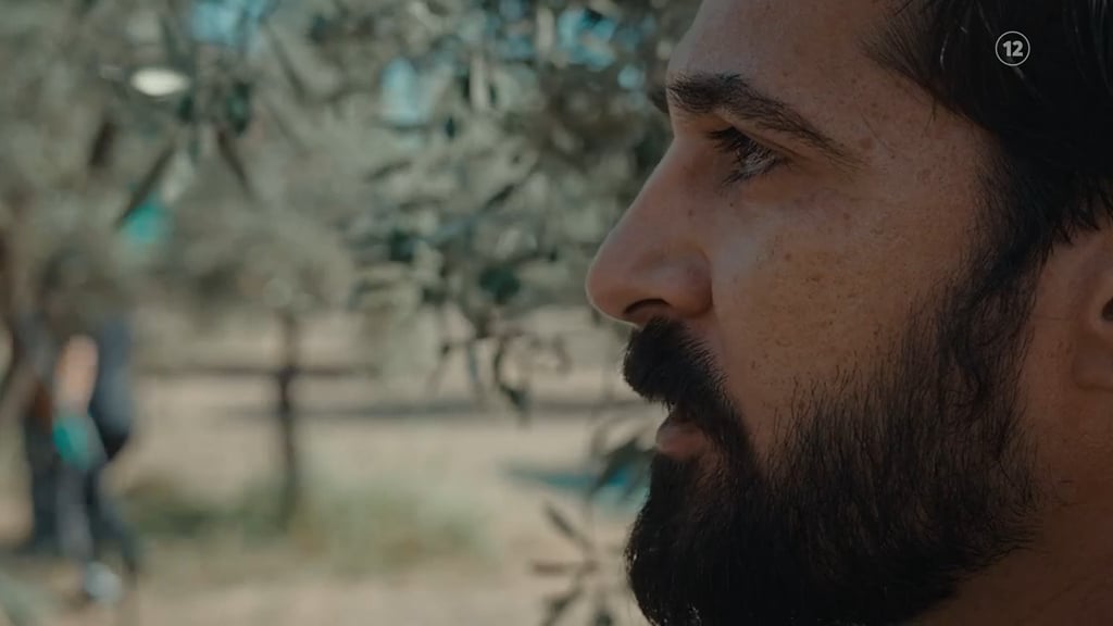 Η Γη της Ελιάς- Γιατί η Μαρία είναι φυλακή;-0168 - DIAVASETO.GR