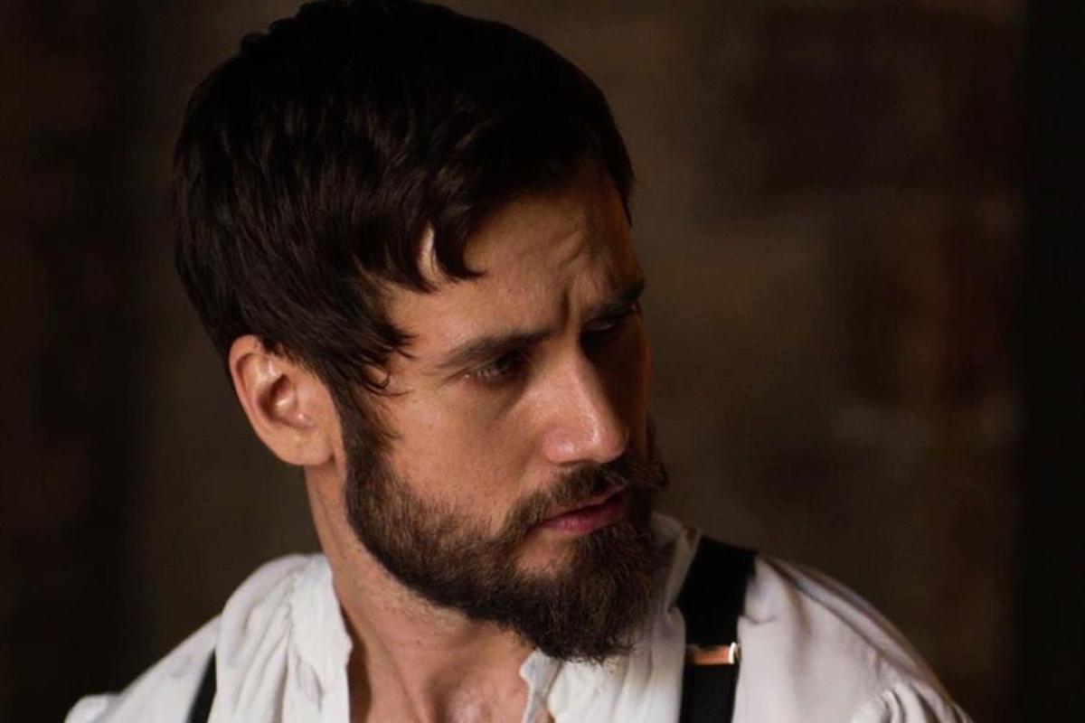 i-magissa-o-antrei-se-tragiki-psychologia-i-theofano-sto-plai-tou_1706092704 - DIAVASETO.GR