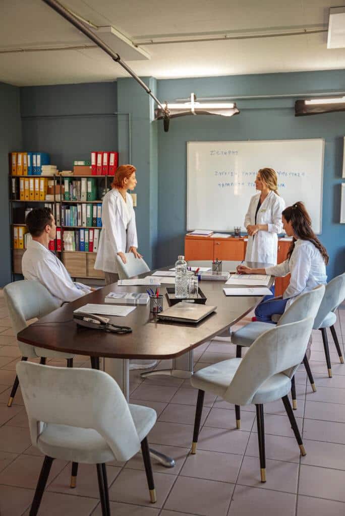 katerinapapo - DIAVASETO.GR